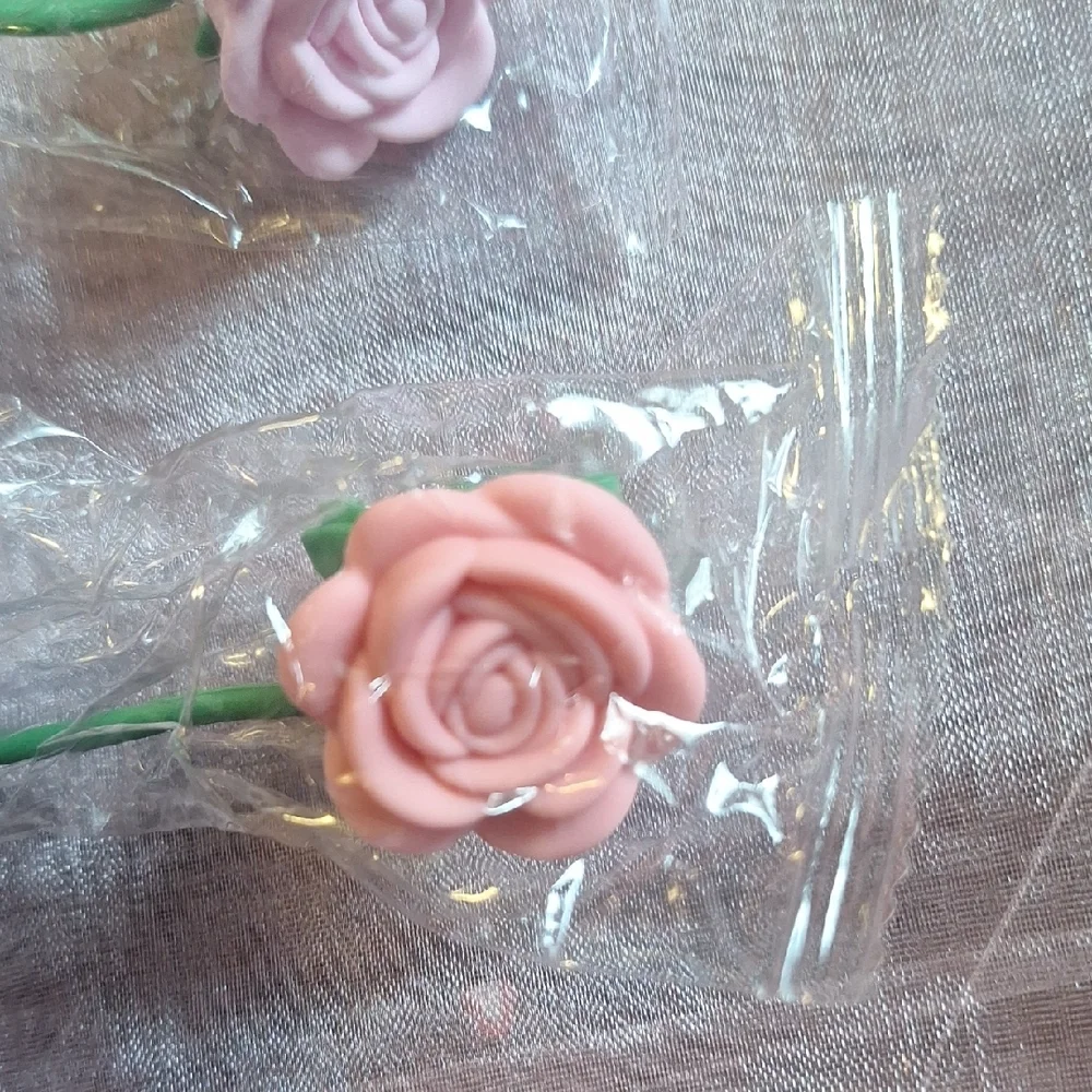 Set Of 3 Rose Silicone Straw Toppers - Straw Cover - Fits 10mm And Stanley